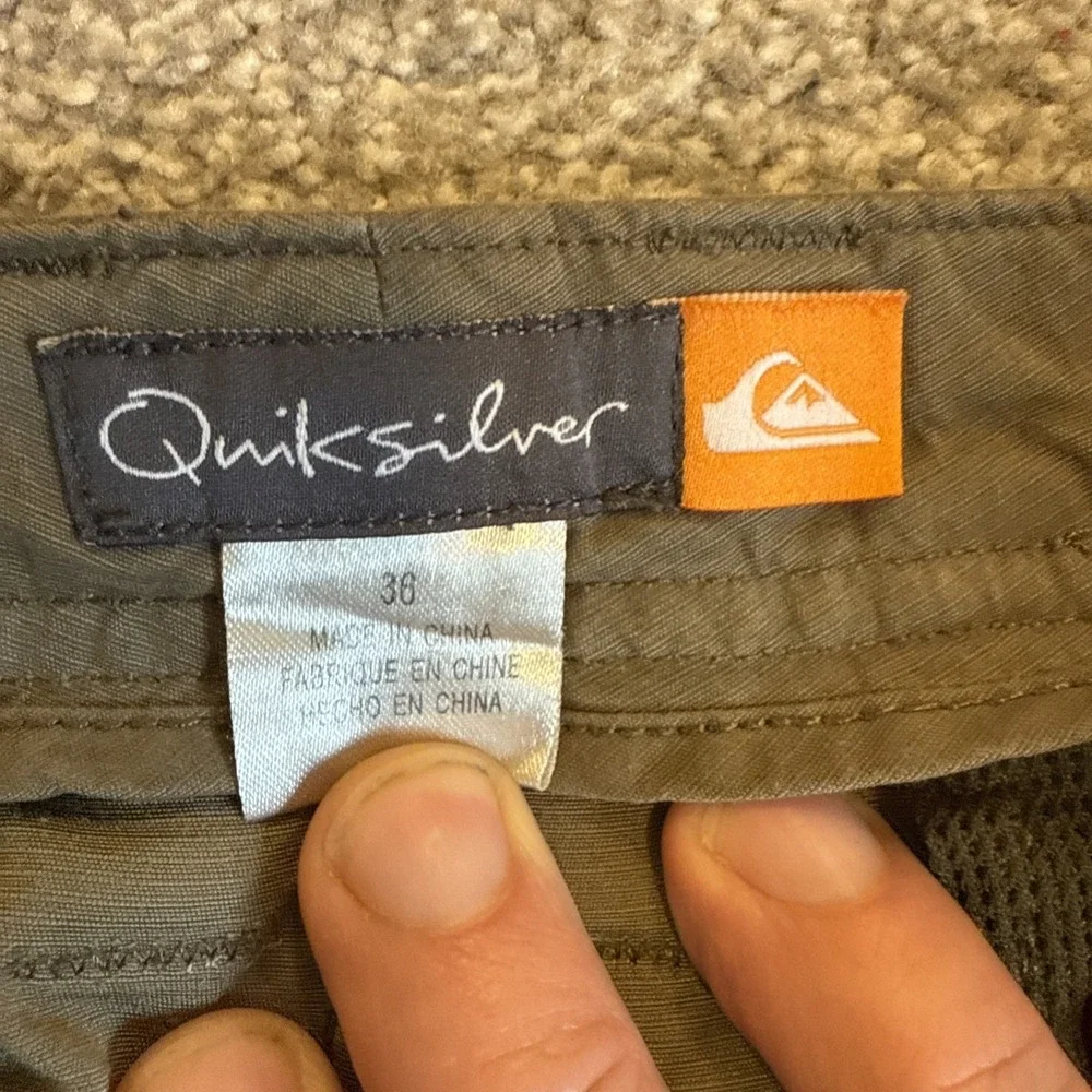 Vtg Quicksilver Waterman Collection Shorts 36 Khaki Cargo Outdoor Adventure Wear - Picture 10 of 11